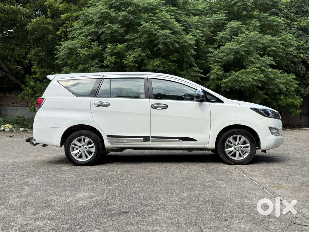 Toyota Innova Crysta 2.4 Gx Mt 8s, 2020, Diesel