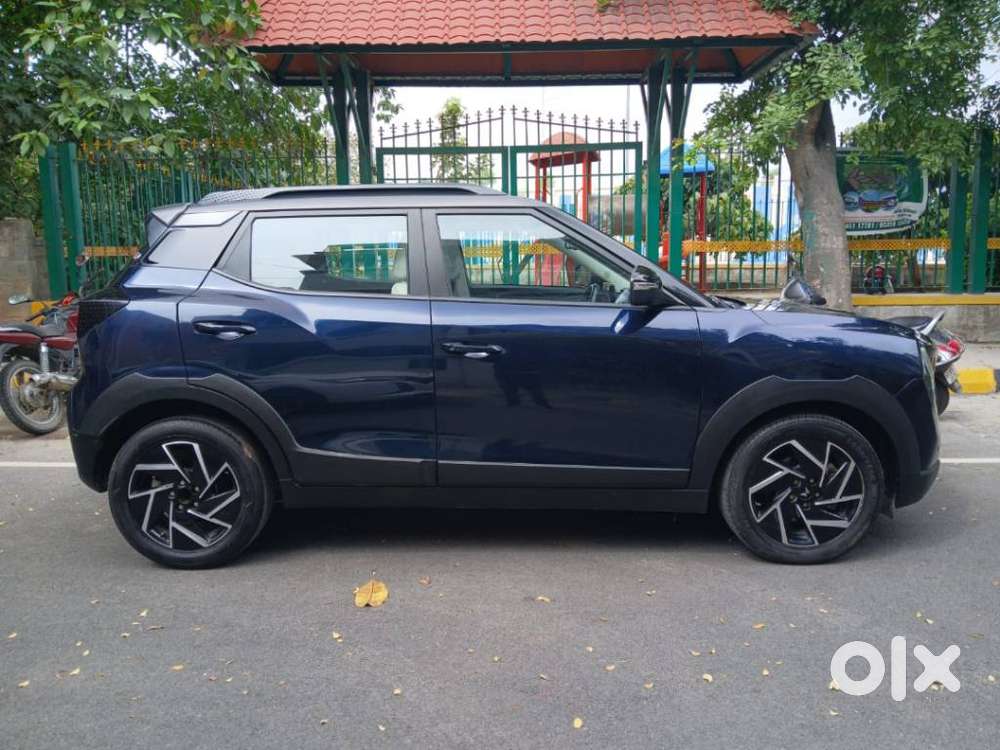 Mahindra Xuv 3xo Ax7l 1.2 Petrol At (pg), 2024, Petrol