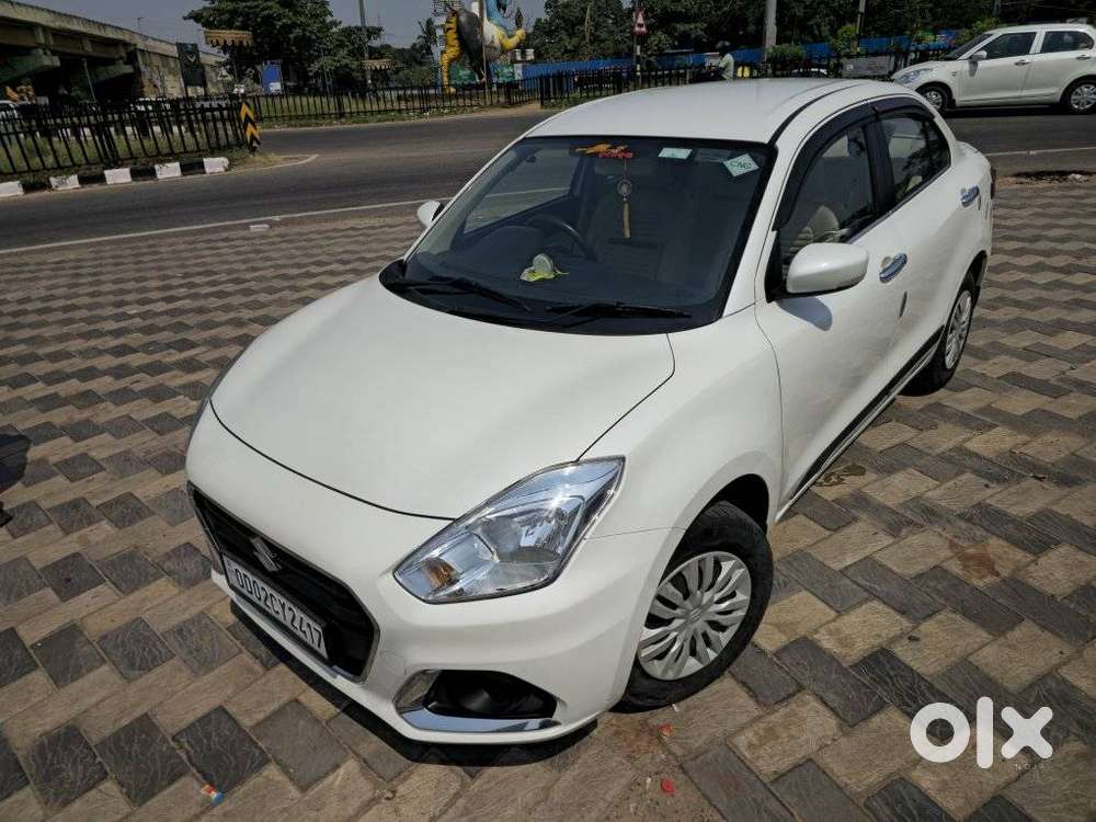 Maruti Suzuki Dzire 1.2 Vxi Cng, 2025, Cng & Hybrids