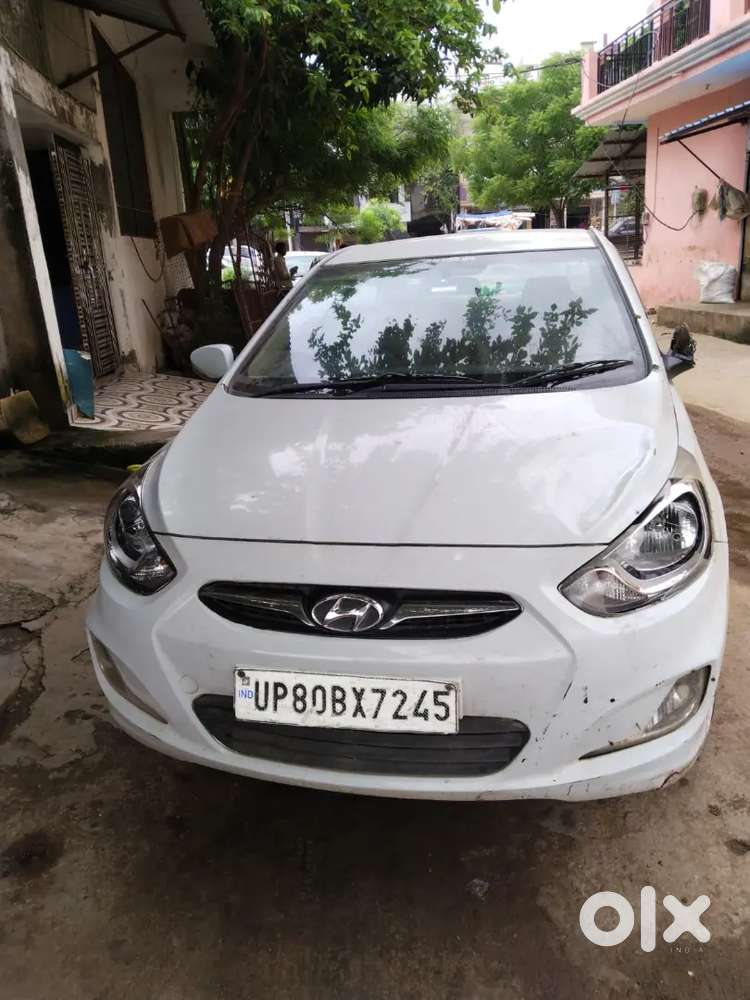 Hyundai Verna Sx O 2011