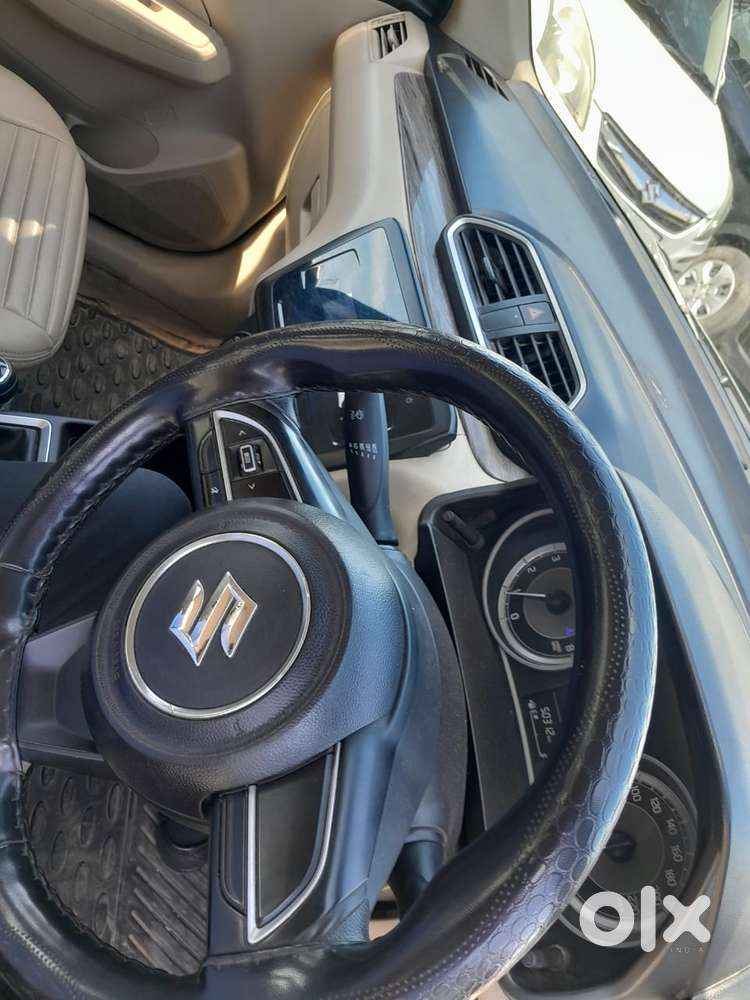 Maruti Suzuki Dzire 1.2 Vxi, 2023, Petrol