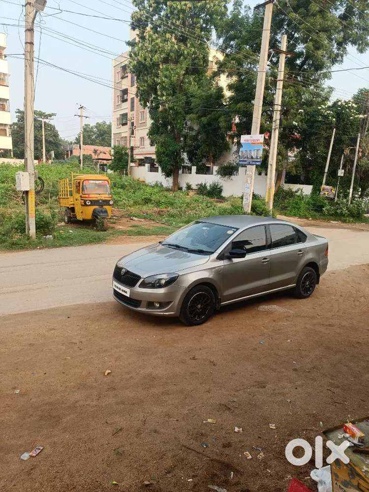 Skoda Rapid 2016 Diesel Automatic