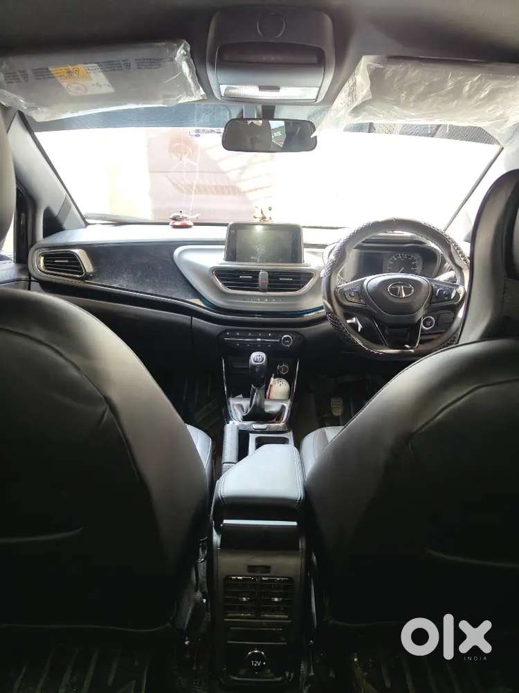 Tata Altroz Xz Plus Dark Edition 19000km Driven