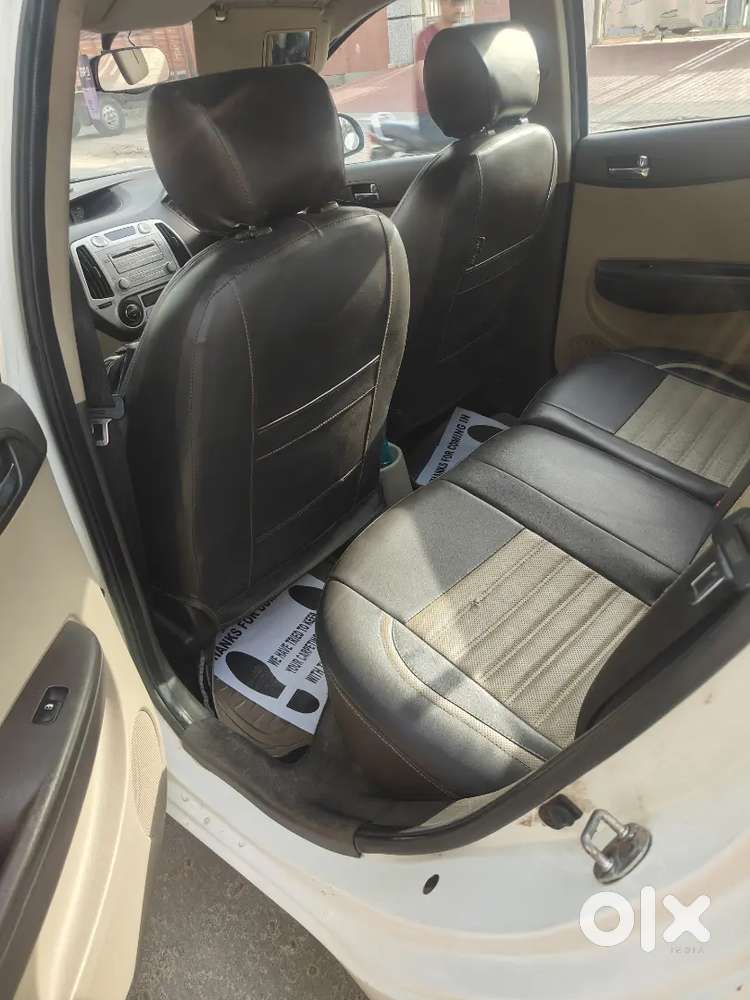 Hyundai I20 2011 Petrol Well Maintained
