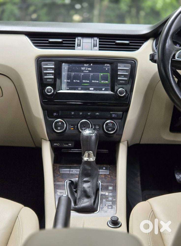 Skoda Octavia 1.8 Tsi At Style, 2017, Petrol