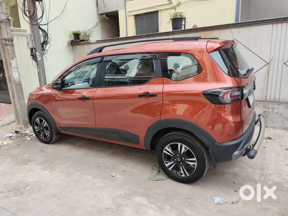 Renault Triber Petrol 2025