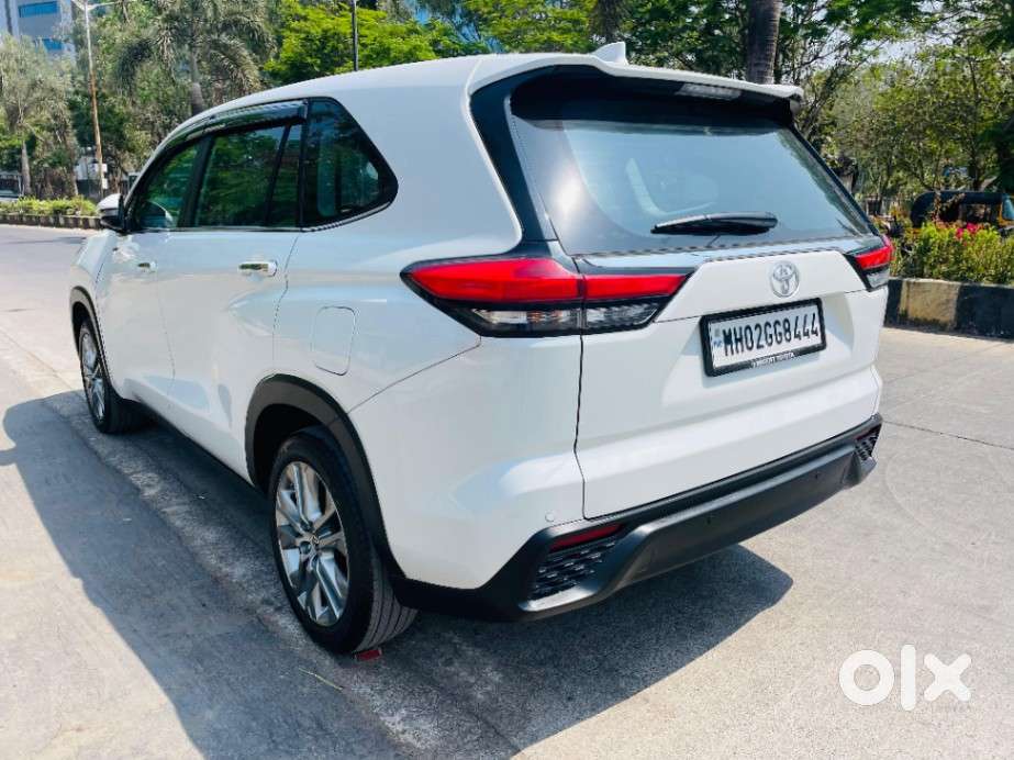 Toyota Innova Hycross 2.0 Zx (o) Hybrid 7 Str, 2024, Cng & Hybrids
