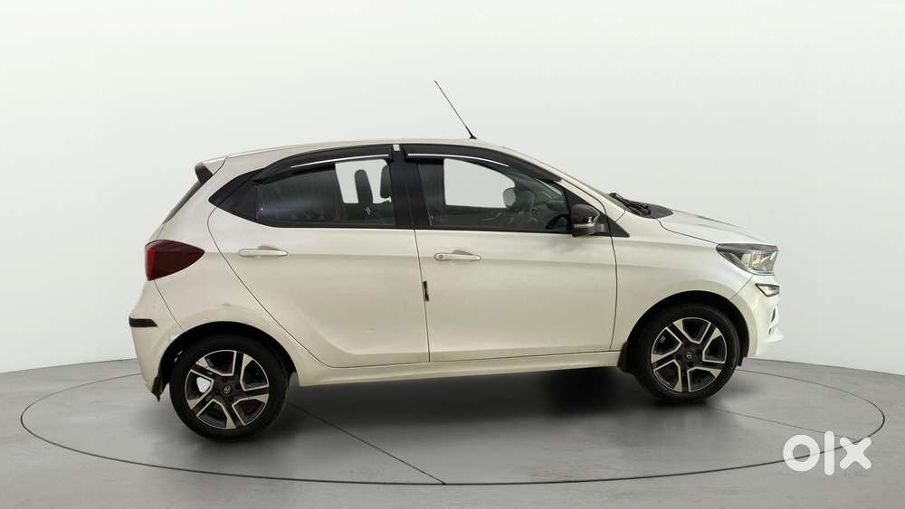Tata Tiago Xza Plus, 2021, Petrol
