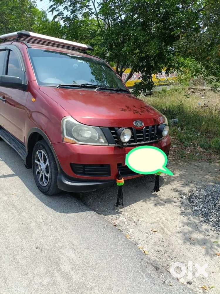 Mahindra Xylo 2012