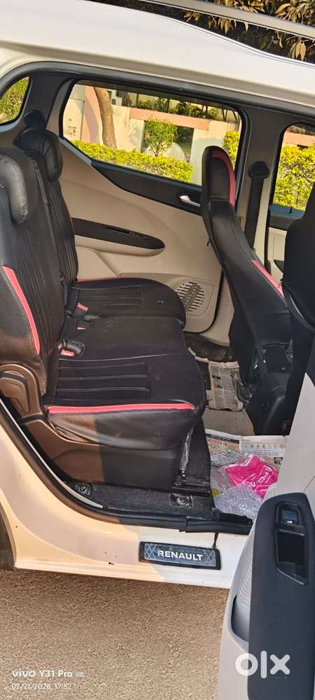 Renault Triber Rxz, 2019, Petrol