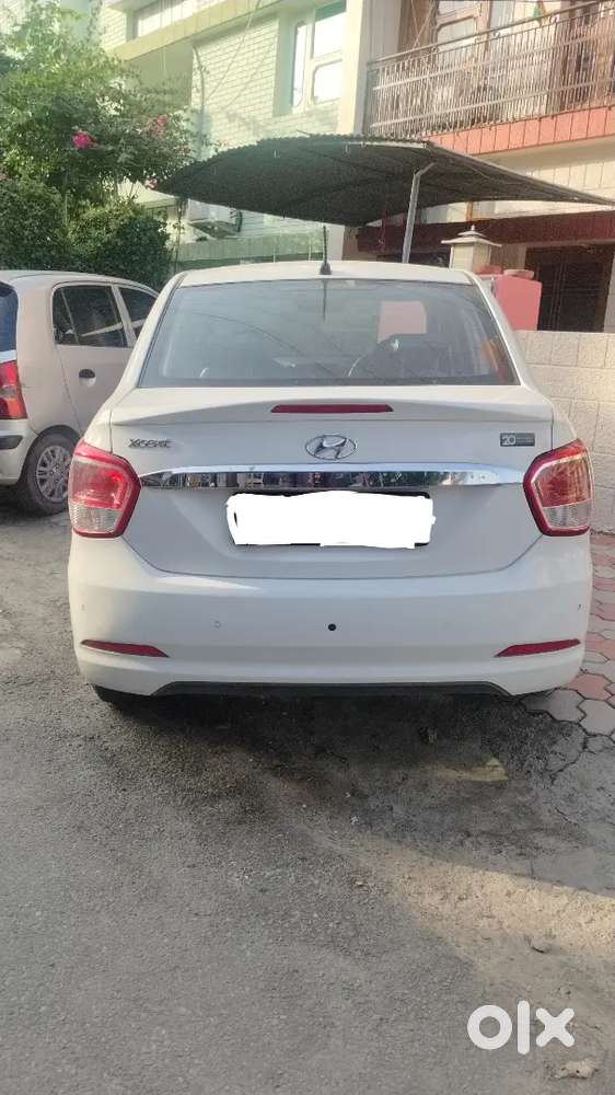 Hyundai Xcent 2016 Manual Petrol