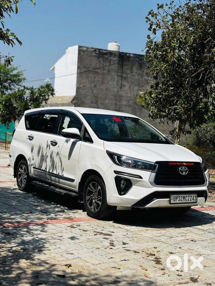 Toyota Innova Crysta 2.4 G Mt, 2021, Diesel