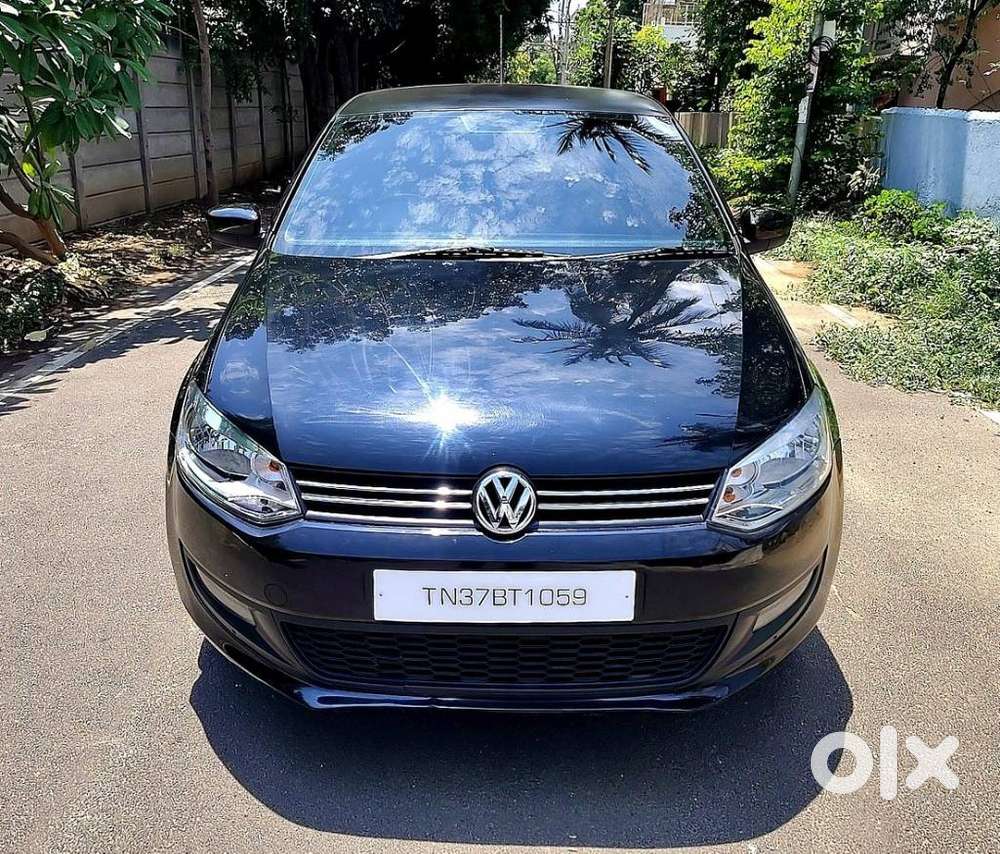 Volkswagen Polo Petrol Highline 1.2l, 2011, Petrol