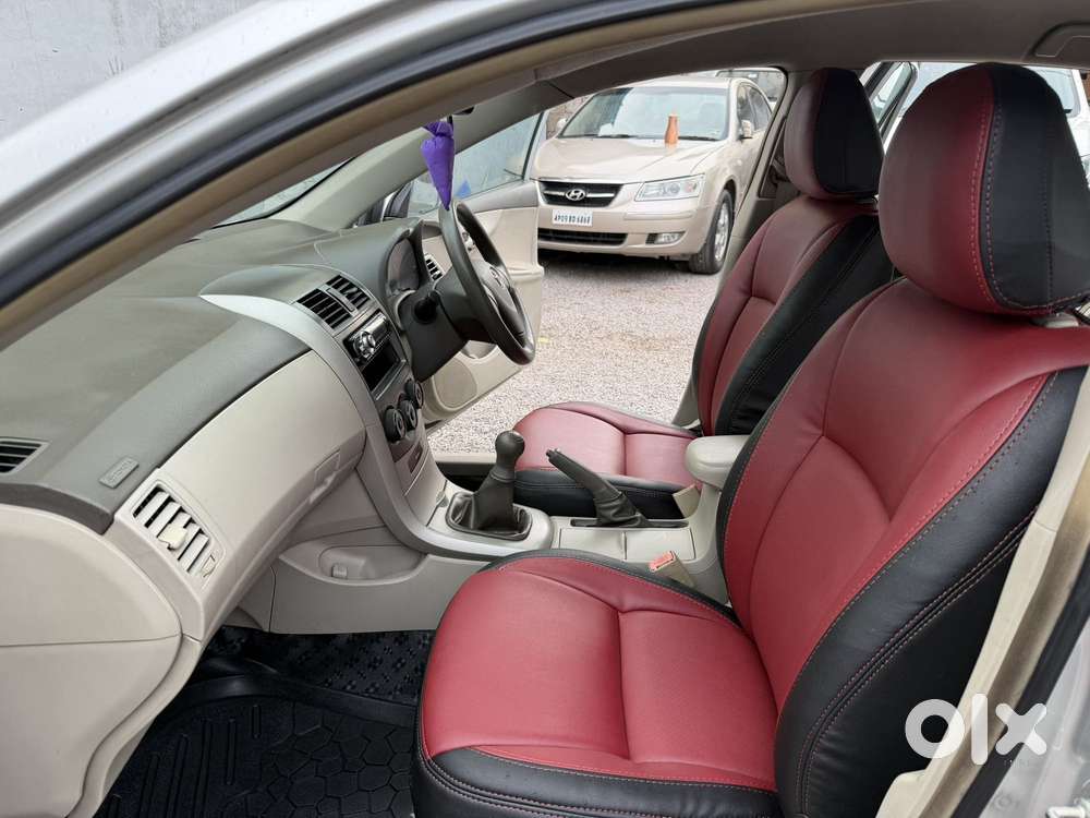 Toyota Corolla Altis Aero 1.8 J, 2011, Petrol