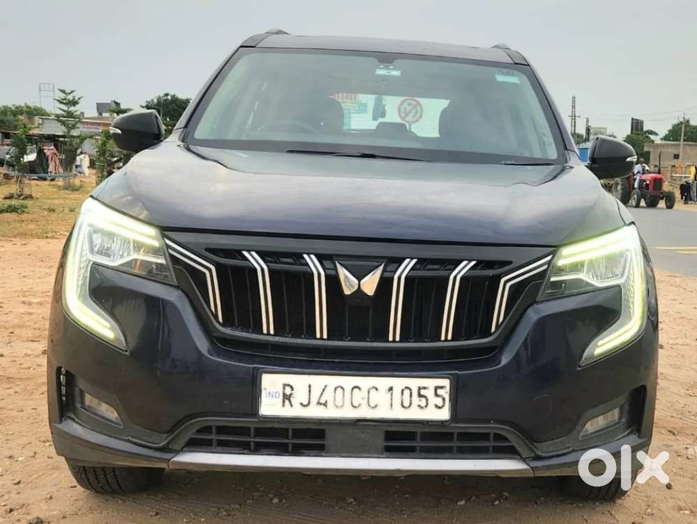 Mahindra Xuv700 2.2 Ax 5 Diesel At Str, 2022, Diesel