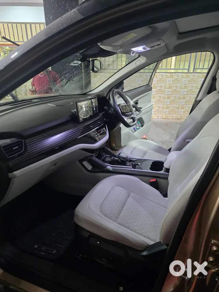 Tata Safari Accomplished Plus 2024 Dual Tone