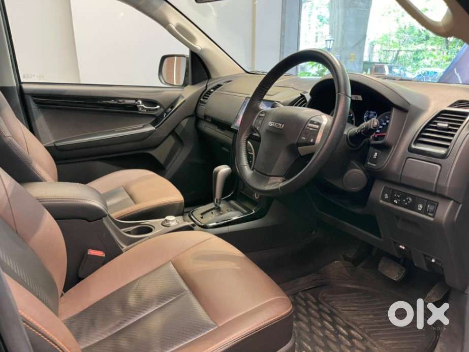 Isuzu D-max V-cross Z Prestige, 2024, Diesel