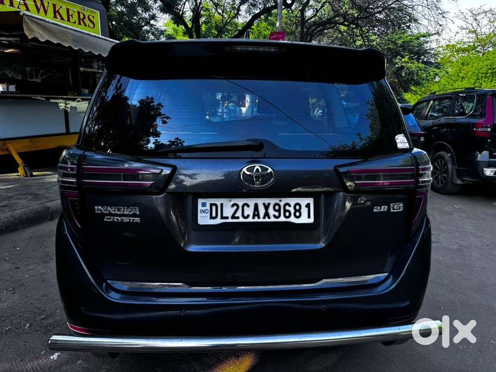 Toyota Innova Crysta 2017 Diesel 125000 Km Driven
