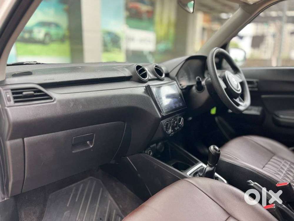 Maruti Suzuki Swift, 2022, Petrol