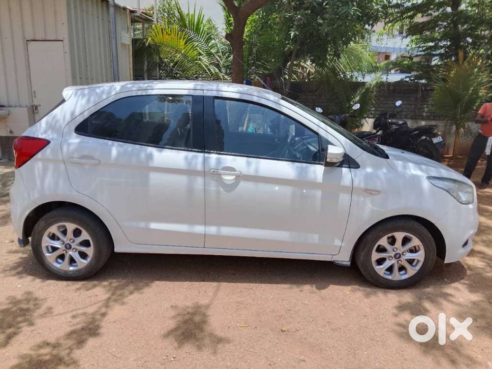 Ford Figo Diesel Titanium, 2015, Diesel