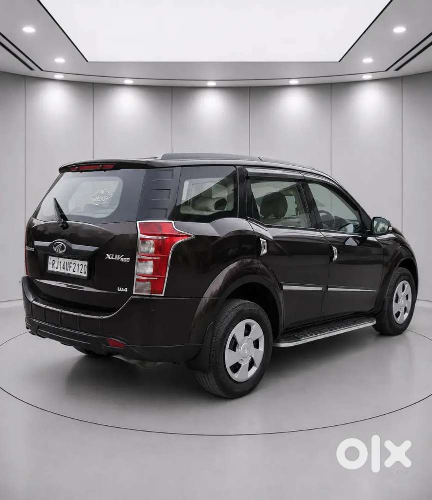 Mahindra Xuv500 W4 2017 Model 1st Owner Diesel 81000 Km Driven