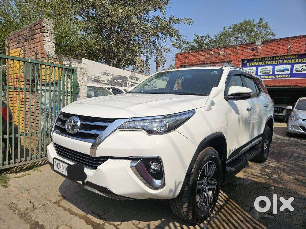 Toyota Fortuner 3.0 4x2 Automatic, 2020, Diesel