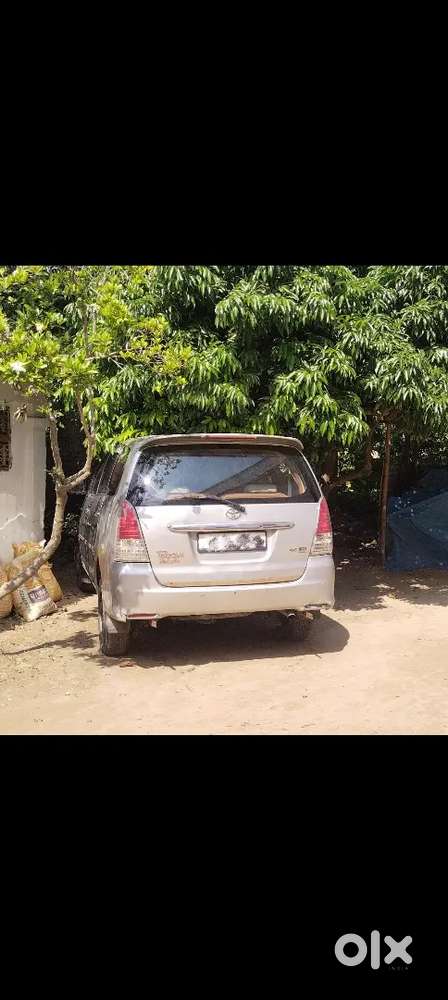 Toyota Innova 2009 Diesel 90000 Km Driven