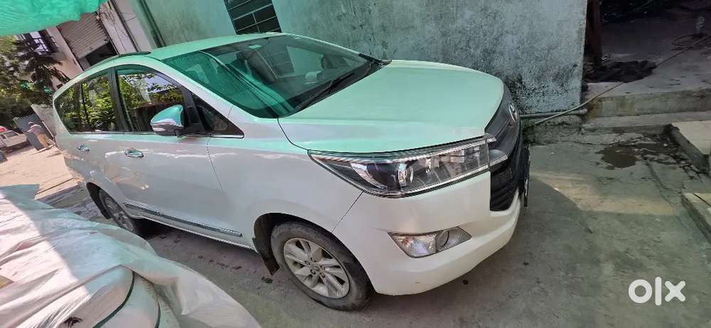 Innova Crysta 2.4 Z 7 Seater