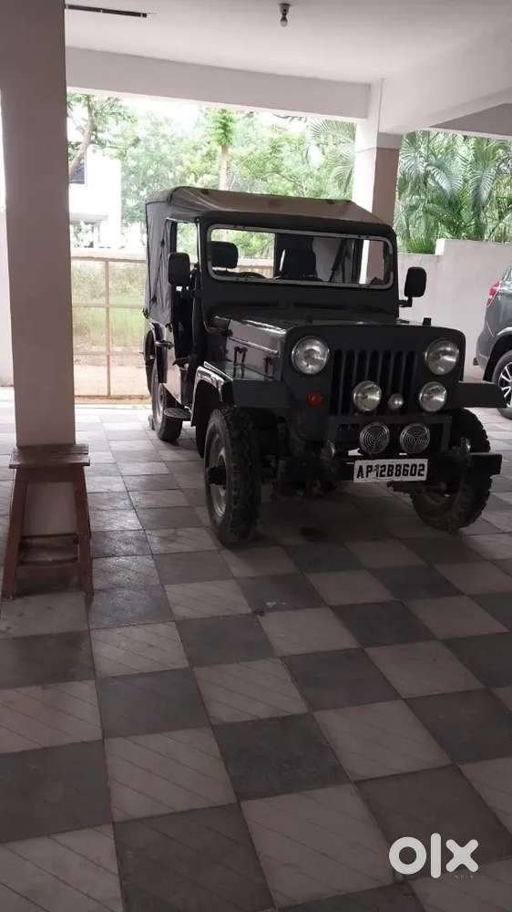 Mahindra High Bonet 1972