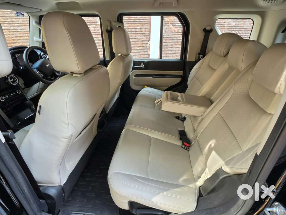 Mahindra Thar Roxx Ax5l Rwd Diesel At, 2025, Diesel