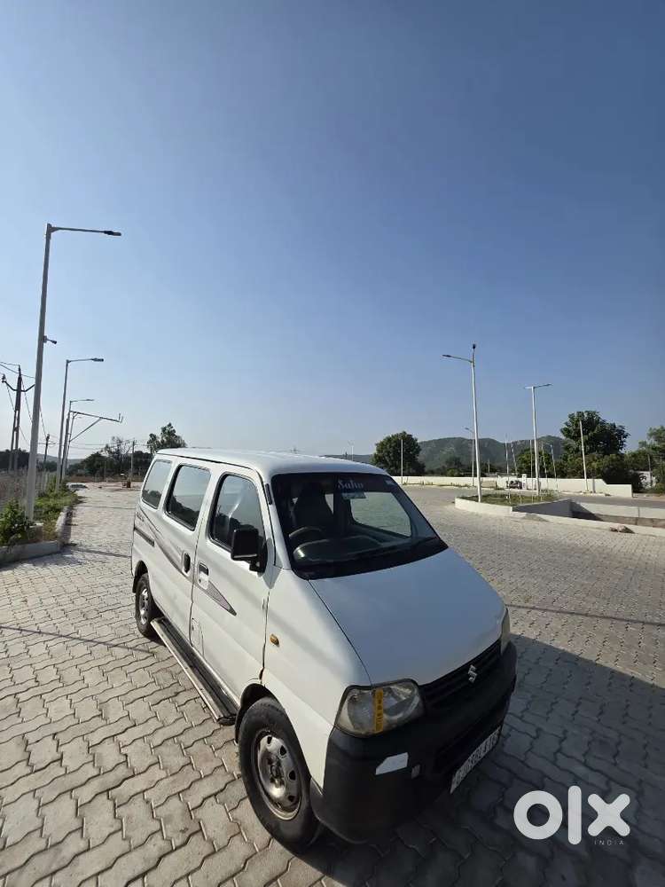 Maruti Suzuki Eeco 5 Str 2016