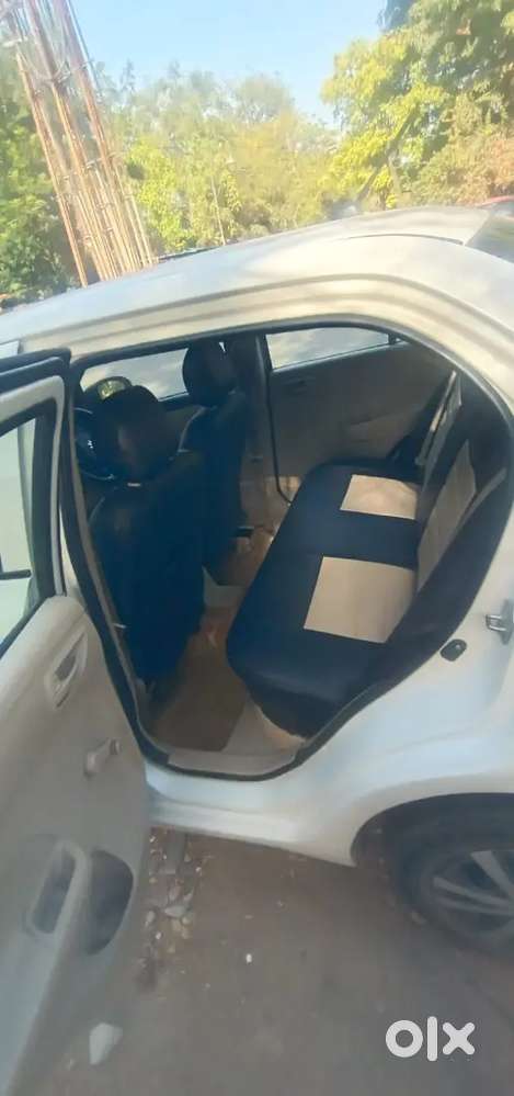 Maruti Suzuki Swift Dzire Tour 2017 Diesel 240000 Km Driven