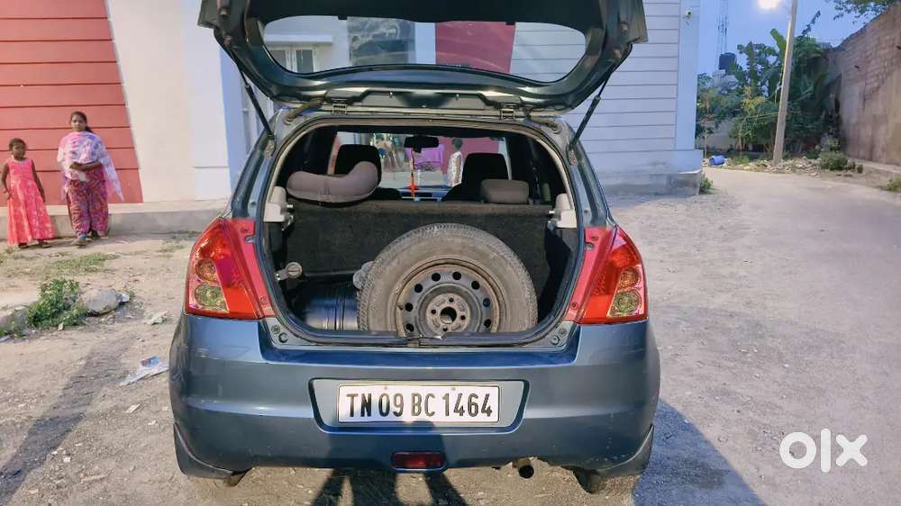 Maruti Suzuki Swift 2010