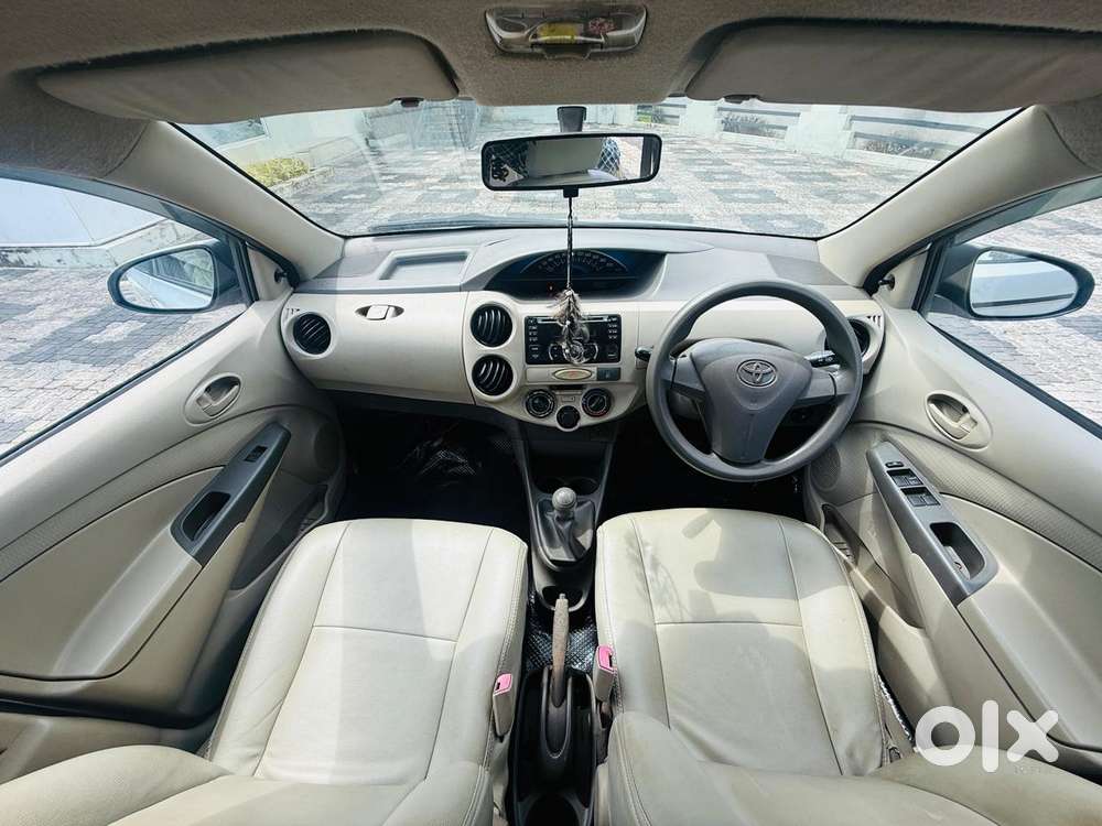 Toyota Etios Liva G Exclusive, 2014, Petrol
