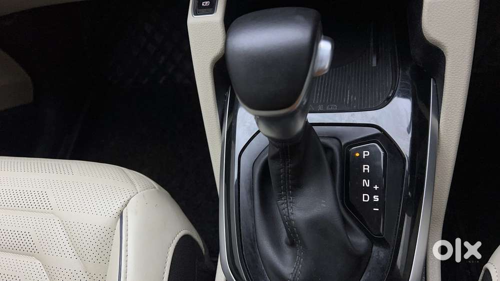 Kia Carens 1.5 Luxury Plus Diesel At 6 Str, 2022, Diesel