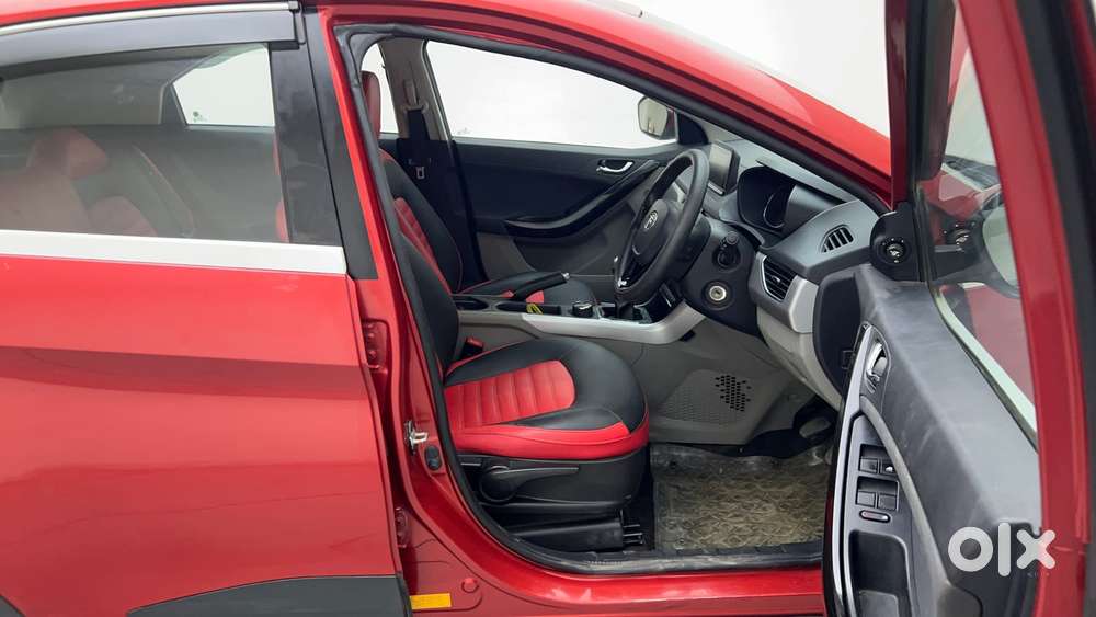 Tata Nexon 1.2 Revotron Xz, 2019, Petrol