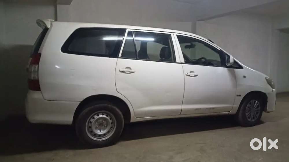 Toyota Innova 2011 Sale