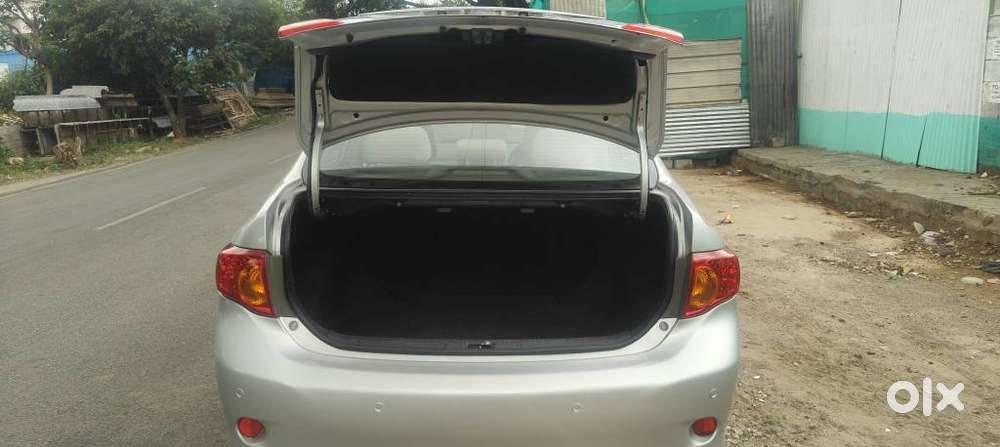 Toyota Corolla Altis G, 2010, Petrol