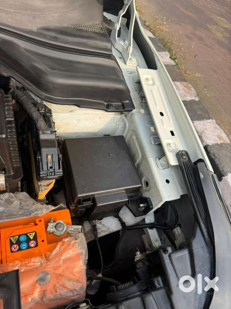 Mahindra Xuv300 W6 Diesel, 2022, Diesel