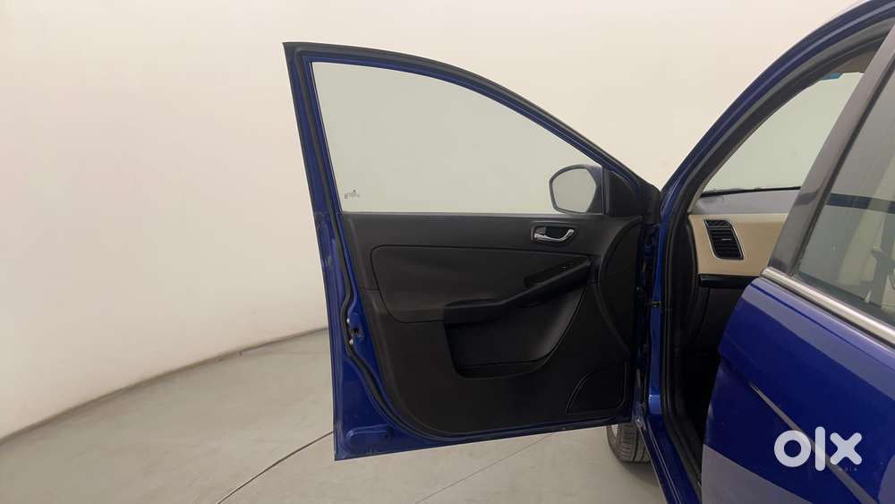 Tata Zest Revotron 1.2 Xt, 2015, Petrol