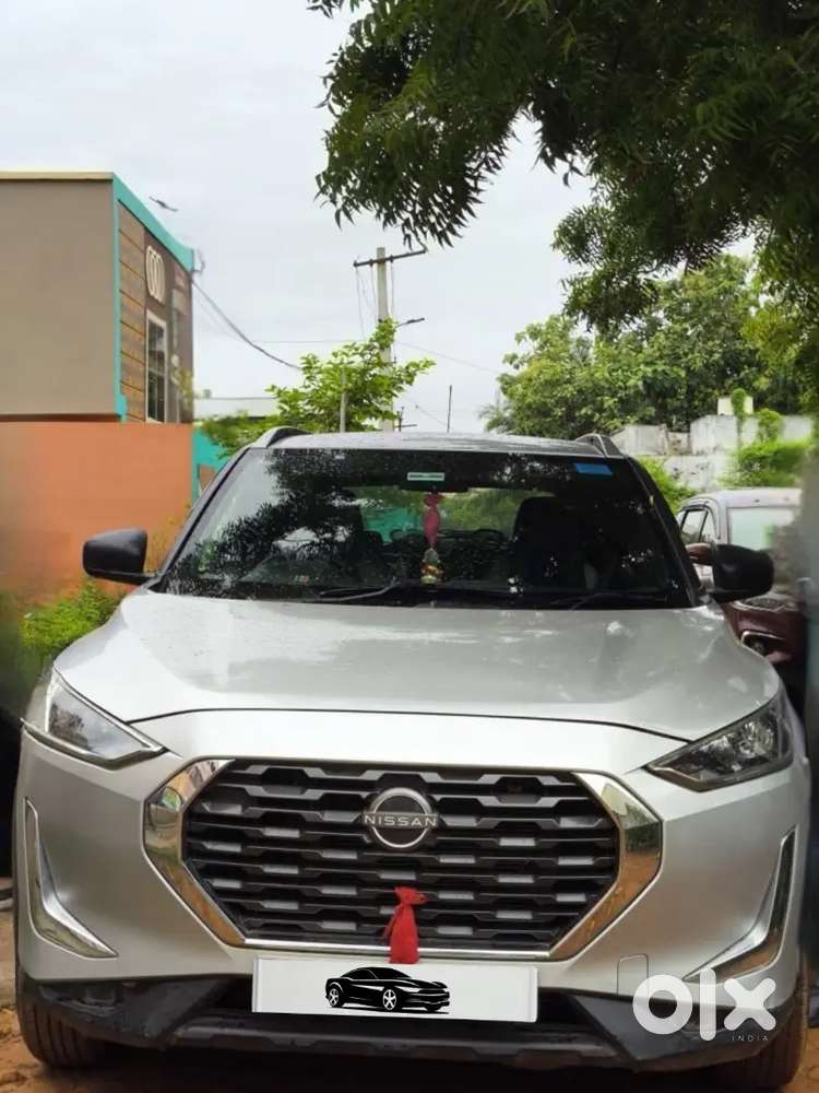 Nissan Magnet