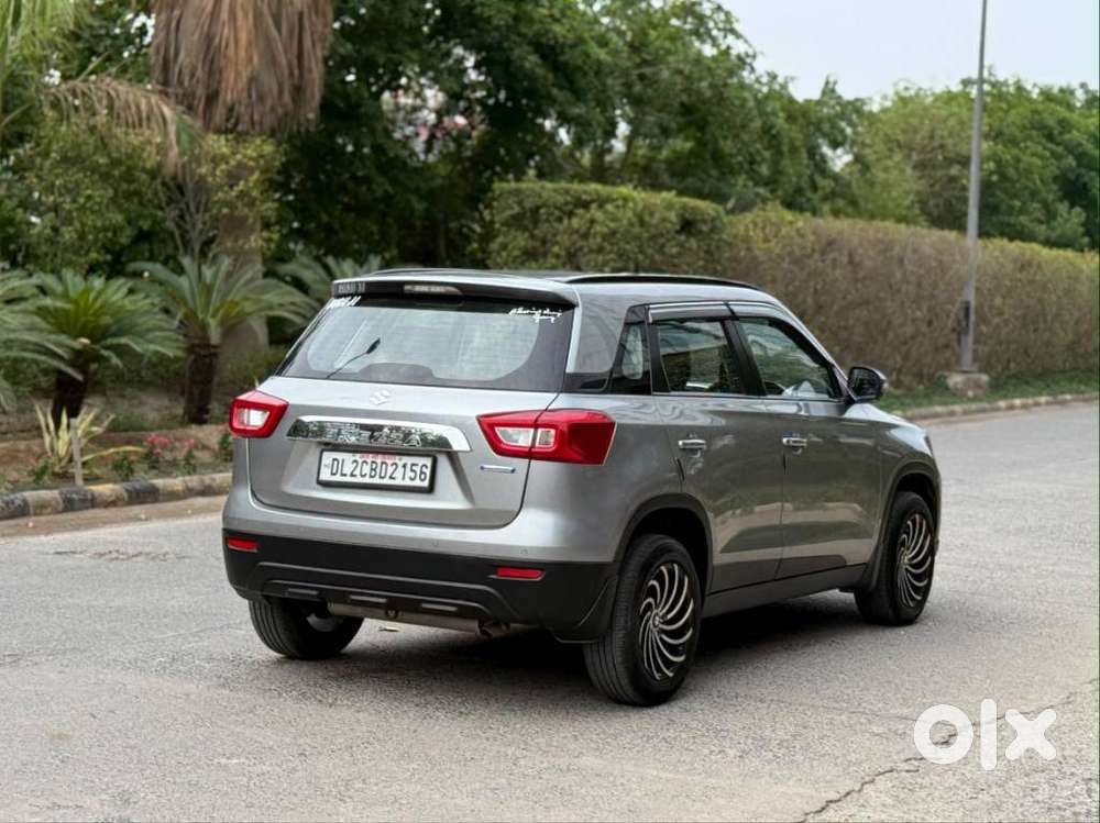 Maruti Suzuki Brezza 1.5 Vxi At Smart Hybrid, 2022, Petrol