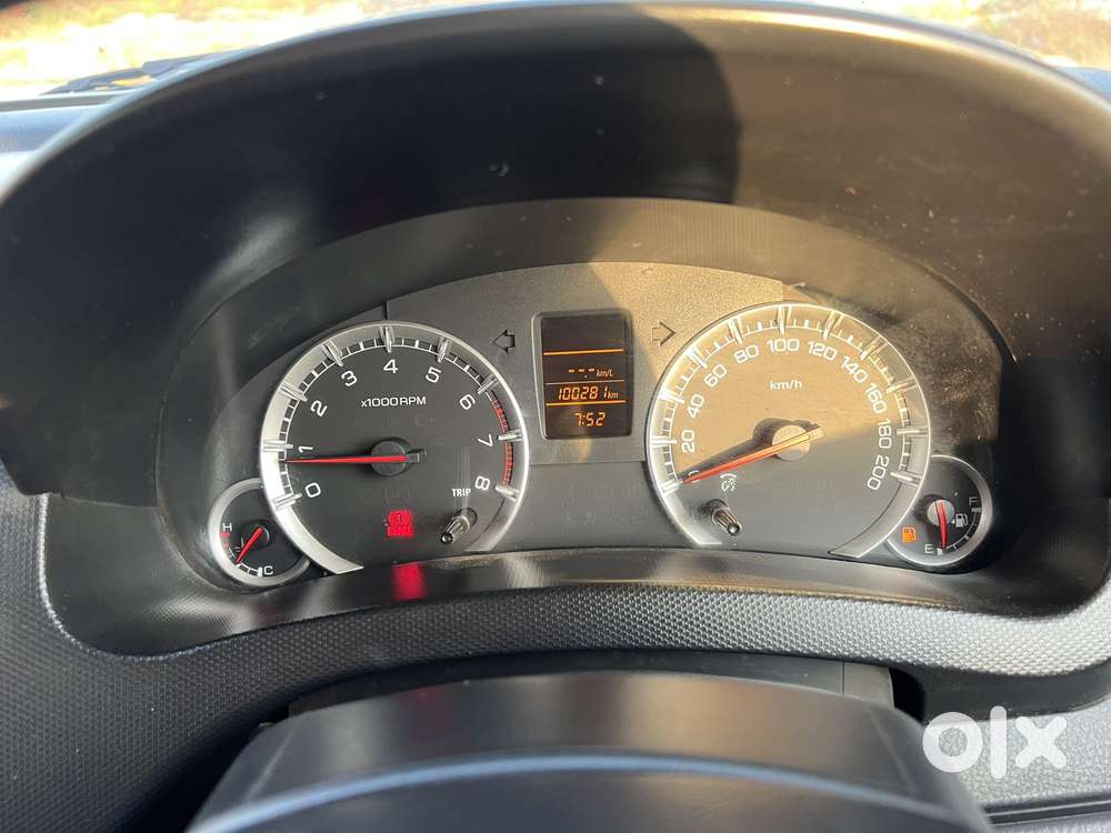 Maruti Suzuki Swift 1.2 Vxi (o), 2017, Petrol