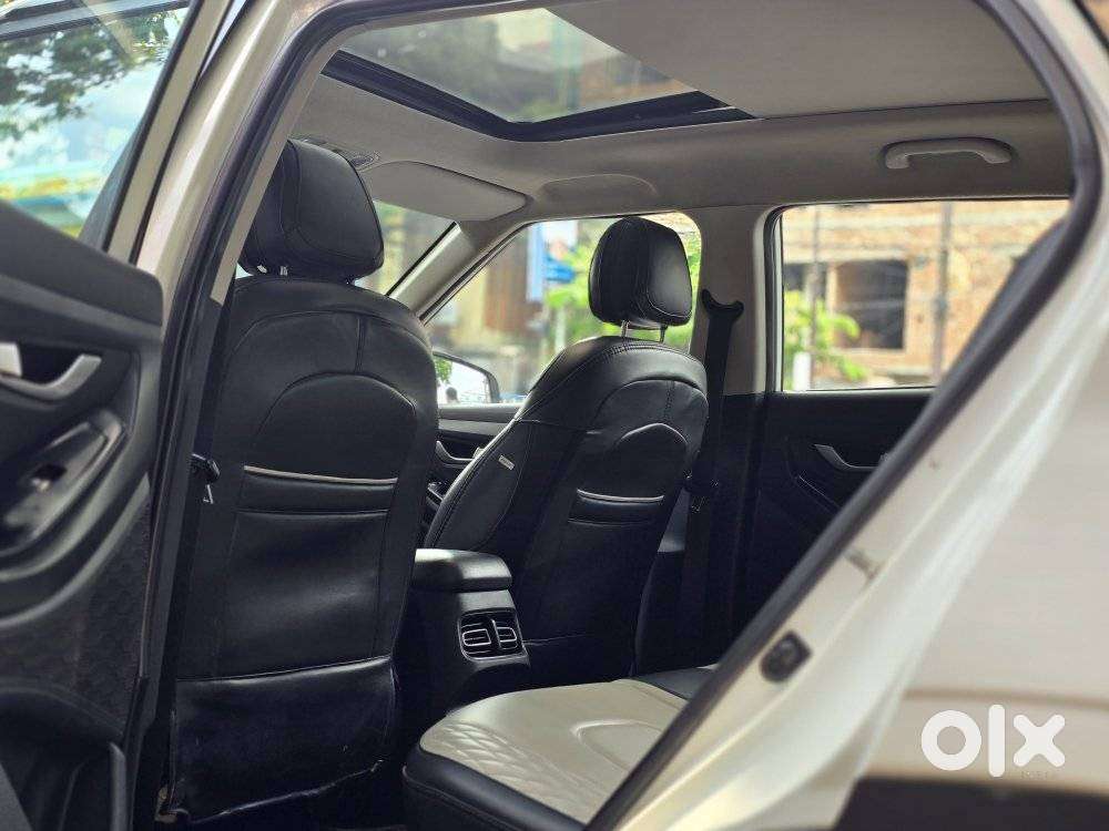 Hyundai Creta 1.5 S Plus Knight Petrol, 2022, Petrol