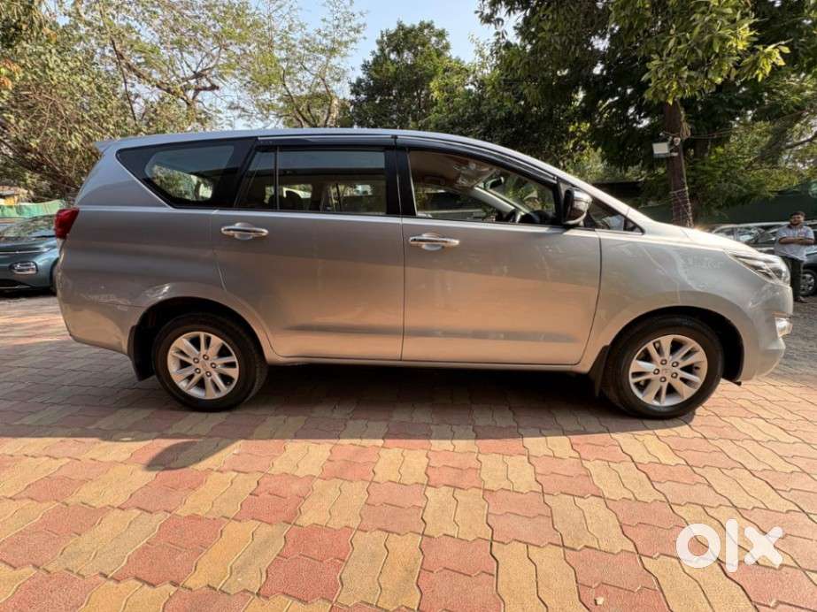 Toyota Innova Crysta 2.4 G Mt 8s, 2020, Diesel