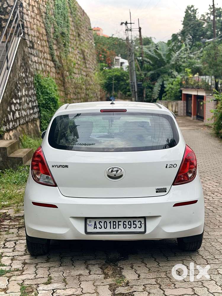Hyundai I20 Sportz 1.2 Bs-iv, 2014, Petrol