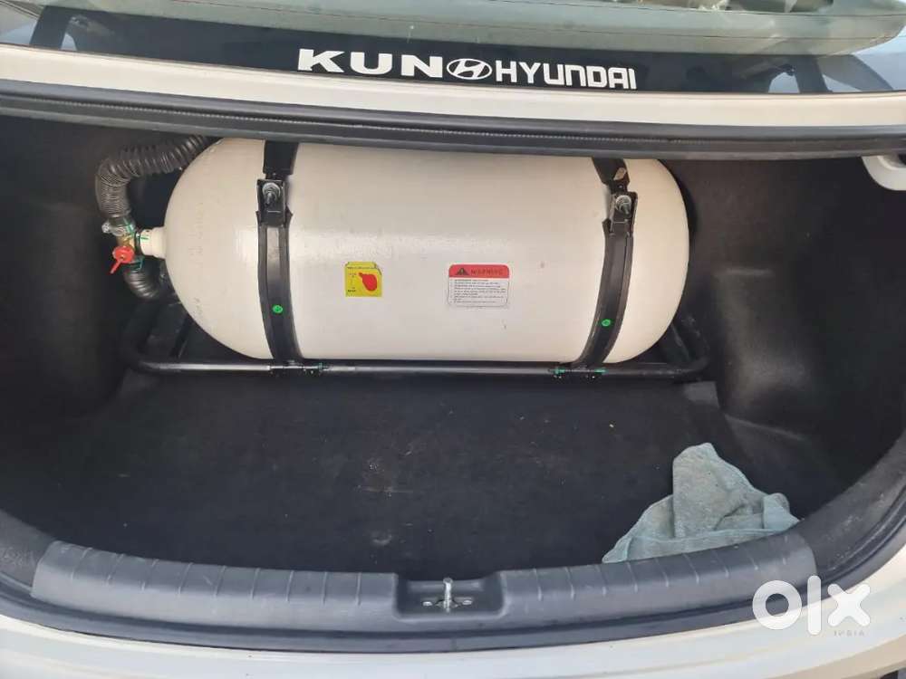 Hyundai Aura 1.2 Cng 2024