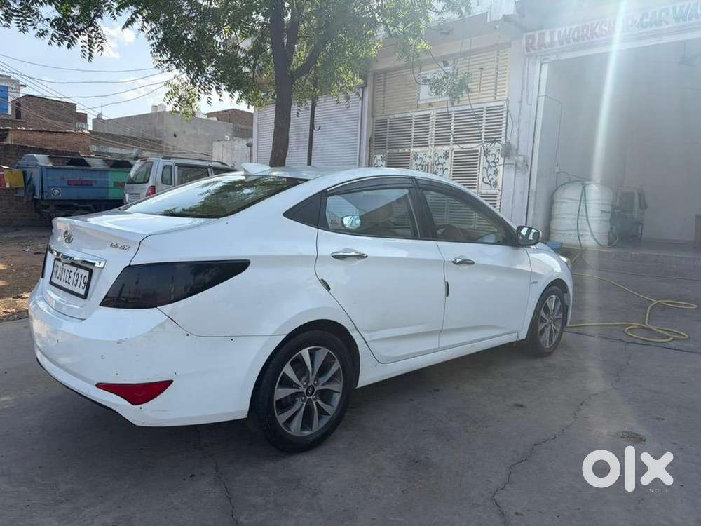Hyundai Verna 2015 Petrol Well Maintained