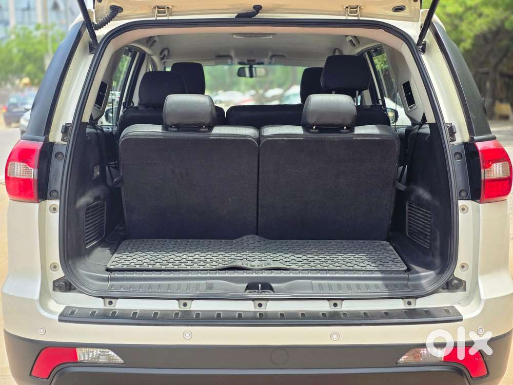 Tata Hexa 2.2 Xe 4x2 7 Str, 2017, Diesel