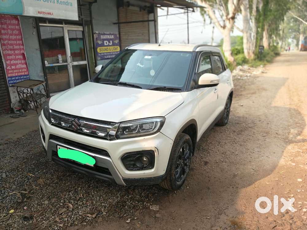 Maruti Suzuki Brezza 1.5 Zxi Smart Hybrid, 2021, Petrol
